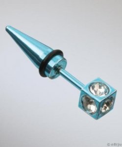 kek-kocka-alaku-piercing-feher-strasszokkal-4294-1-img